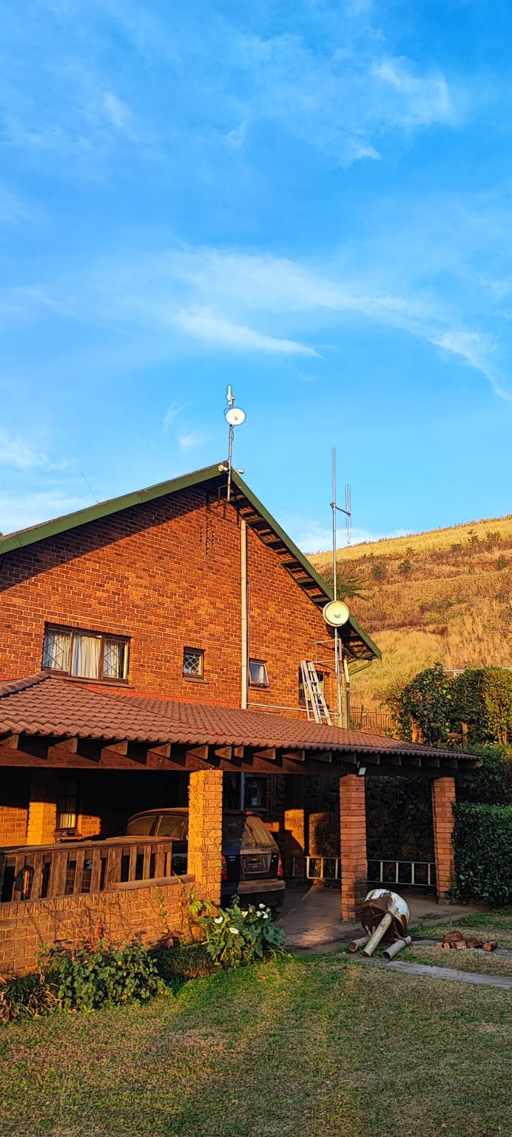 Fixed wireless customer antenna installed on a home